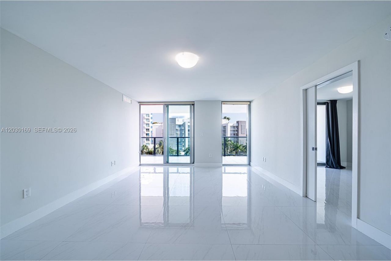 1133 102nd St, Unit 702, Bay Harbor Islands, FL 33154 Photo