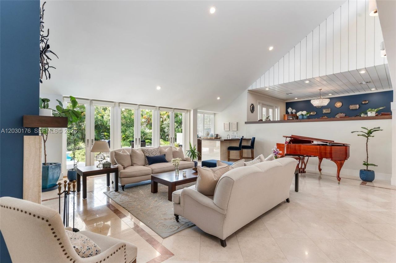 451 Ridge Rd , Coral Gables, FL 33143 Photo