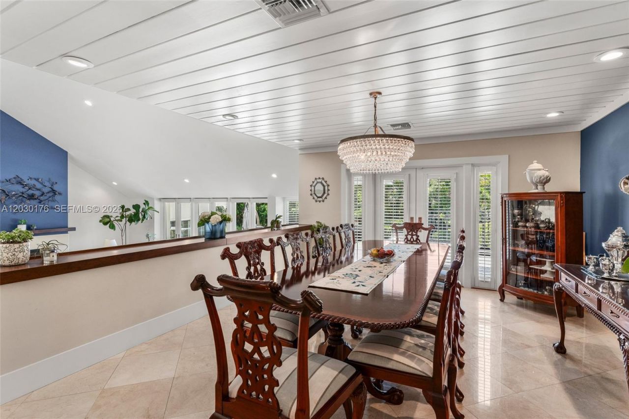 451 Ridge Rd , Coral Gables, FL 33143 Photo