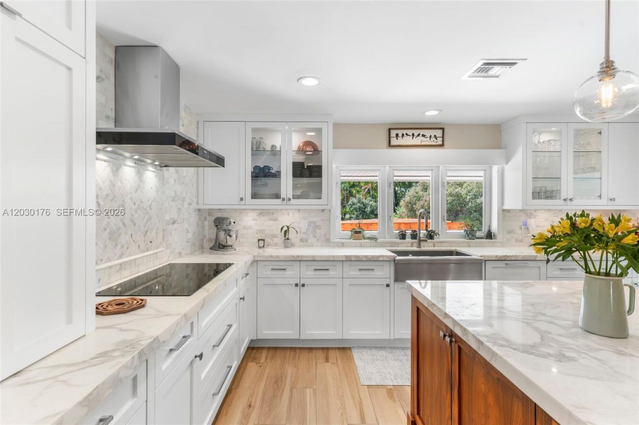 451 Ridge Rd , Coral Gables, FL 33143 Photo