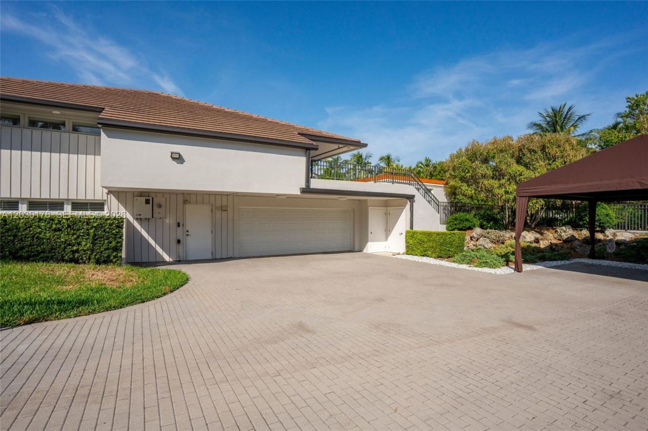 451 Ridge Rd , Coral Gables, FL 33143 Photo
