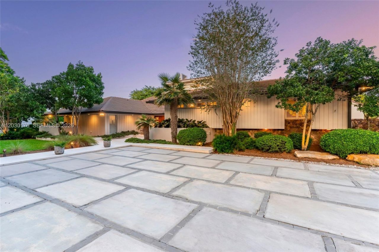 451 Ridge Rd , Coral Gables, FL 33143 Photo