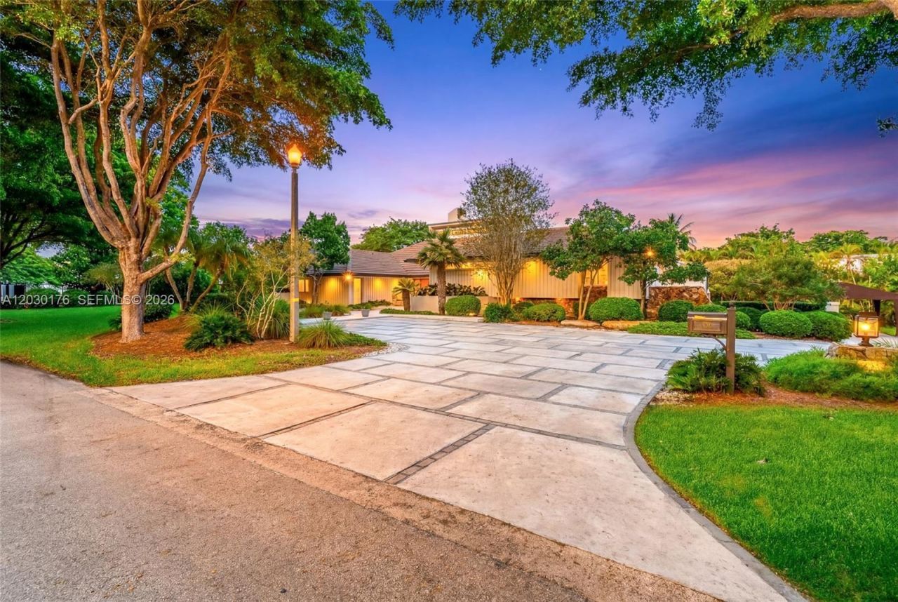 451 Ridge Rd , Coral Gables, FL 33143 Photo
