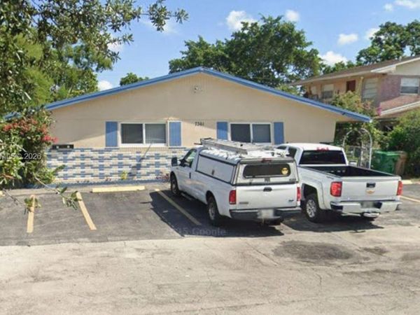 7361 NW 35th St , Unit 1-4, Davie, FL 33024