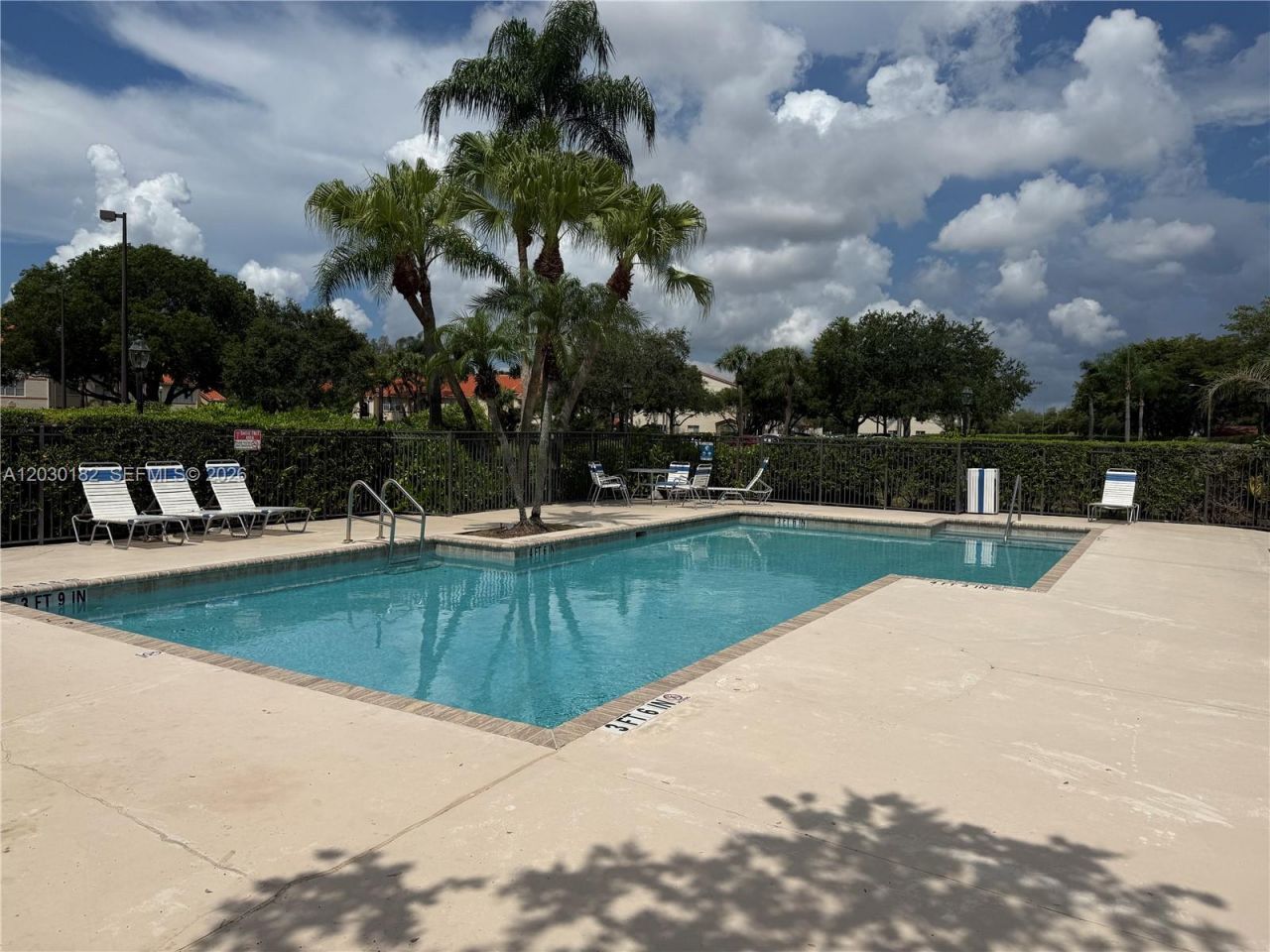 3330 N Pinewalk Dr N, Unit 1623, Margate, FL 33063 Photo