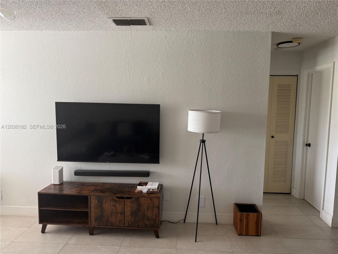 3330 N Pinewalk Dr N, Unit 1623, Margate, FL 33063 Photo