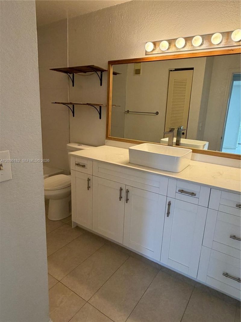 3330 N Pinewalk Dr N, Unit 1623, Margate, FL 33063 Photo