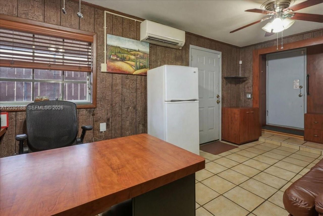 4263 NW 5th St, Miami, FL 33126 Photo