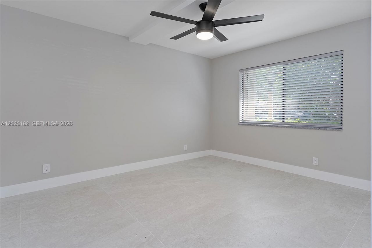 193 Lakeview Dr , Unit 103, Weston, FL 33326 Photo