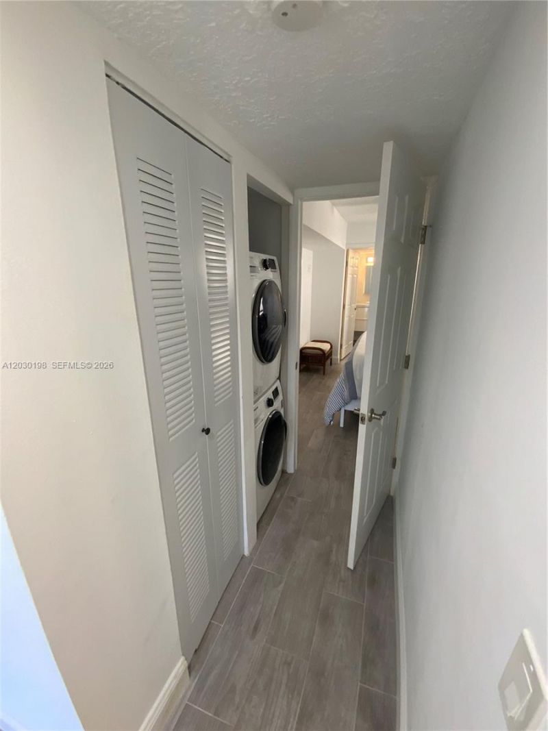 6444 Collins Ave , Unit A6, Miami Beach, FL 33141 Photo