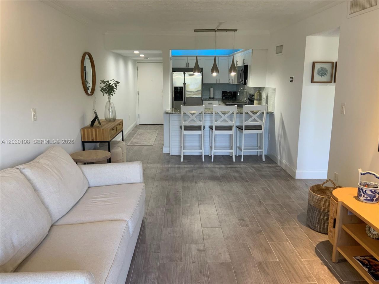 6444 Collins Ave , Unit A6, Miami Beach, FL 33141 Photo
