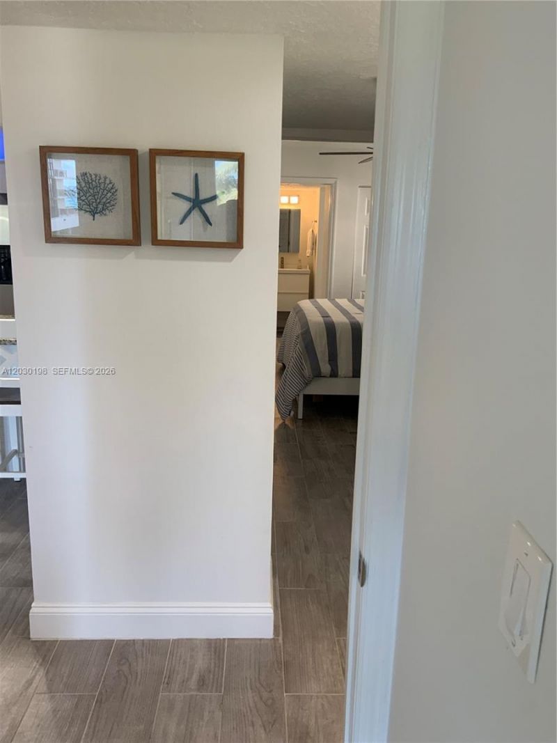 6444 Collins Ave , Unit A6, Miami Beach, FL 33141 Photo