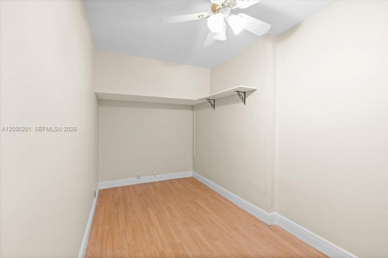 2010 NW 182nd Ter, Pembroke Pines, FL 33029 Photo