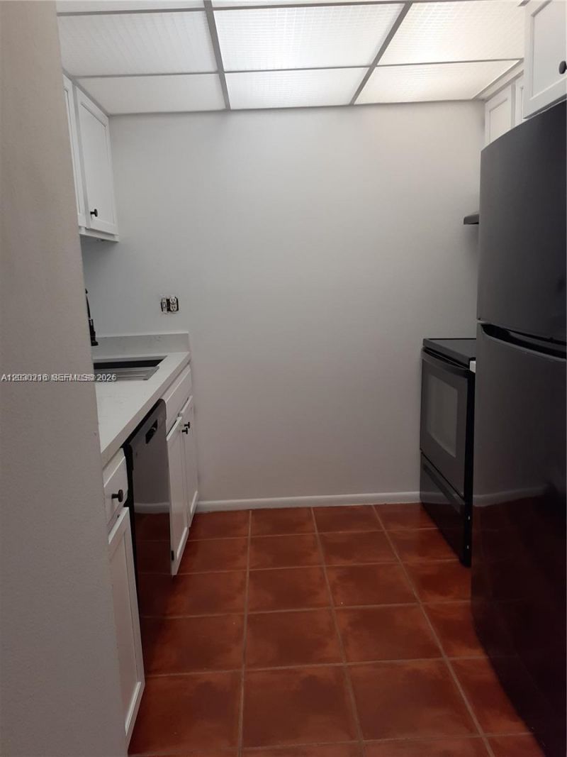 3670 Inverrary Dr , Unit 2M, Lauderhill, FL 33319 Photo