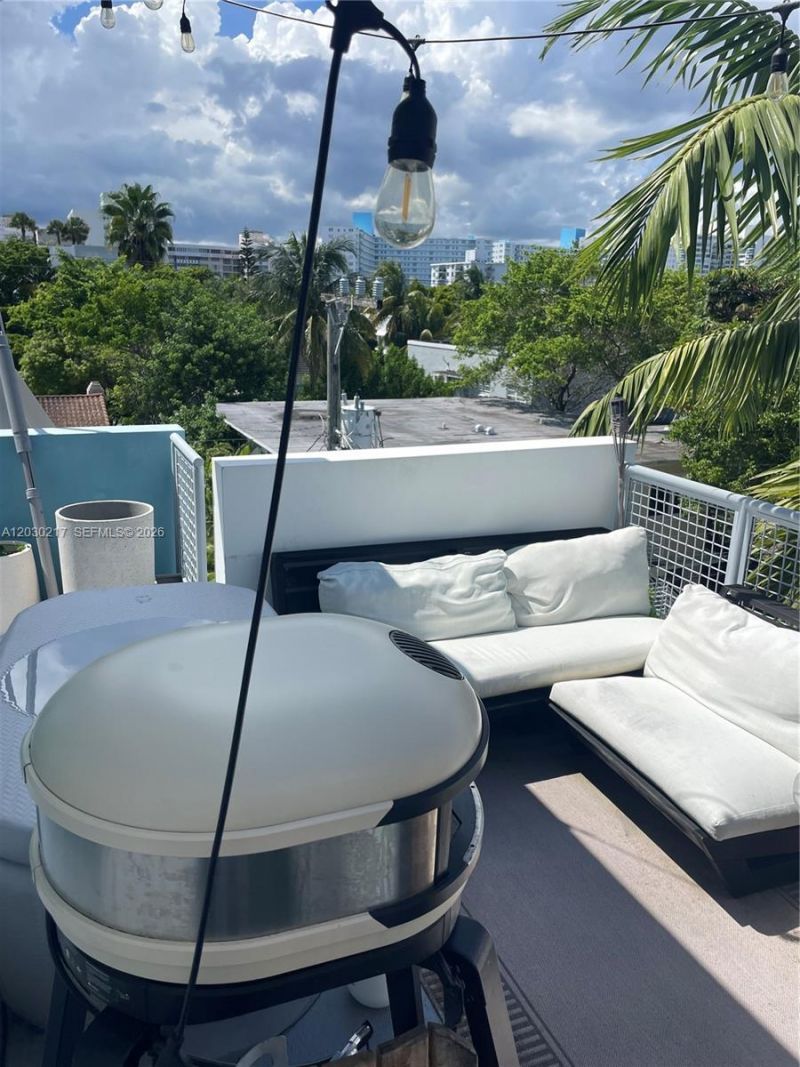 734 Michigan Ave, Miami Beach, FL 33139 Photo
