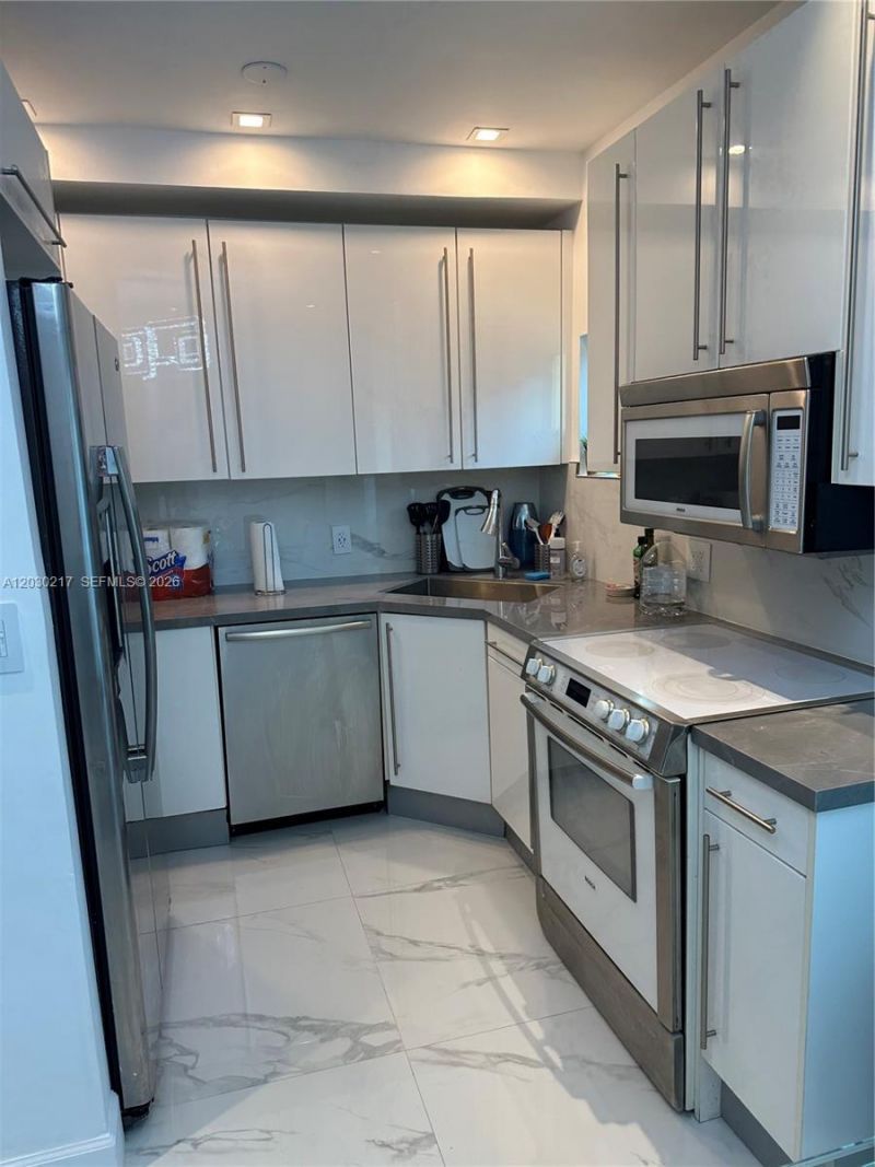 734 Michigan Ave, Miami Beach, FL 33139 Photo