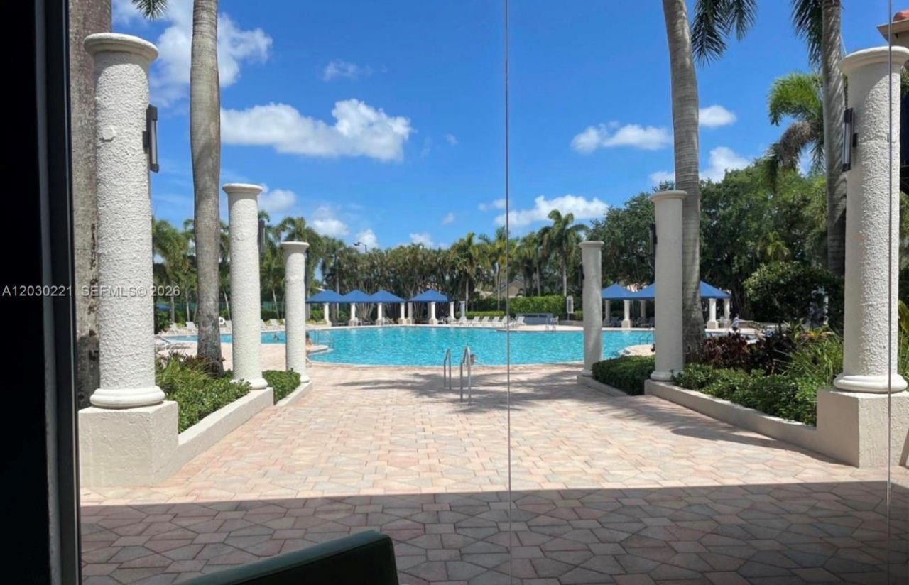 2131 NW 129th Ter , Pembroke Pines, FL 33028 Photo