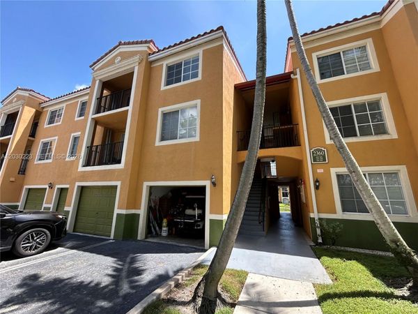2360 E Preserve Way , Unit 305, Miramar, FL 33025