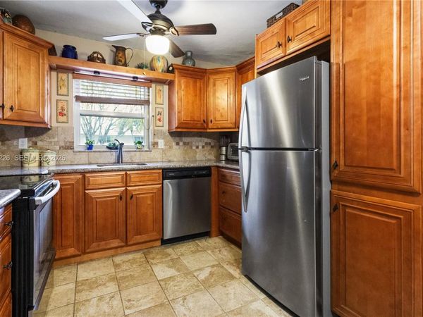 1425 Arthur St , Unit 205A, Hollywood, FL 33020