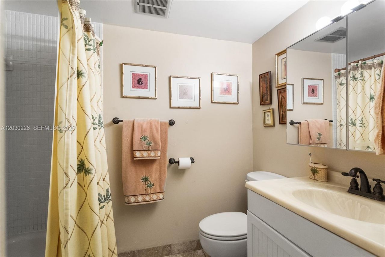 1425 Arthur St , Unit 205A, Hollywood, FL 33020 Photo