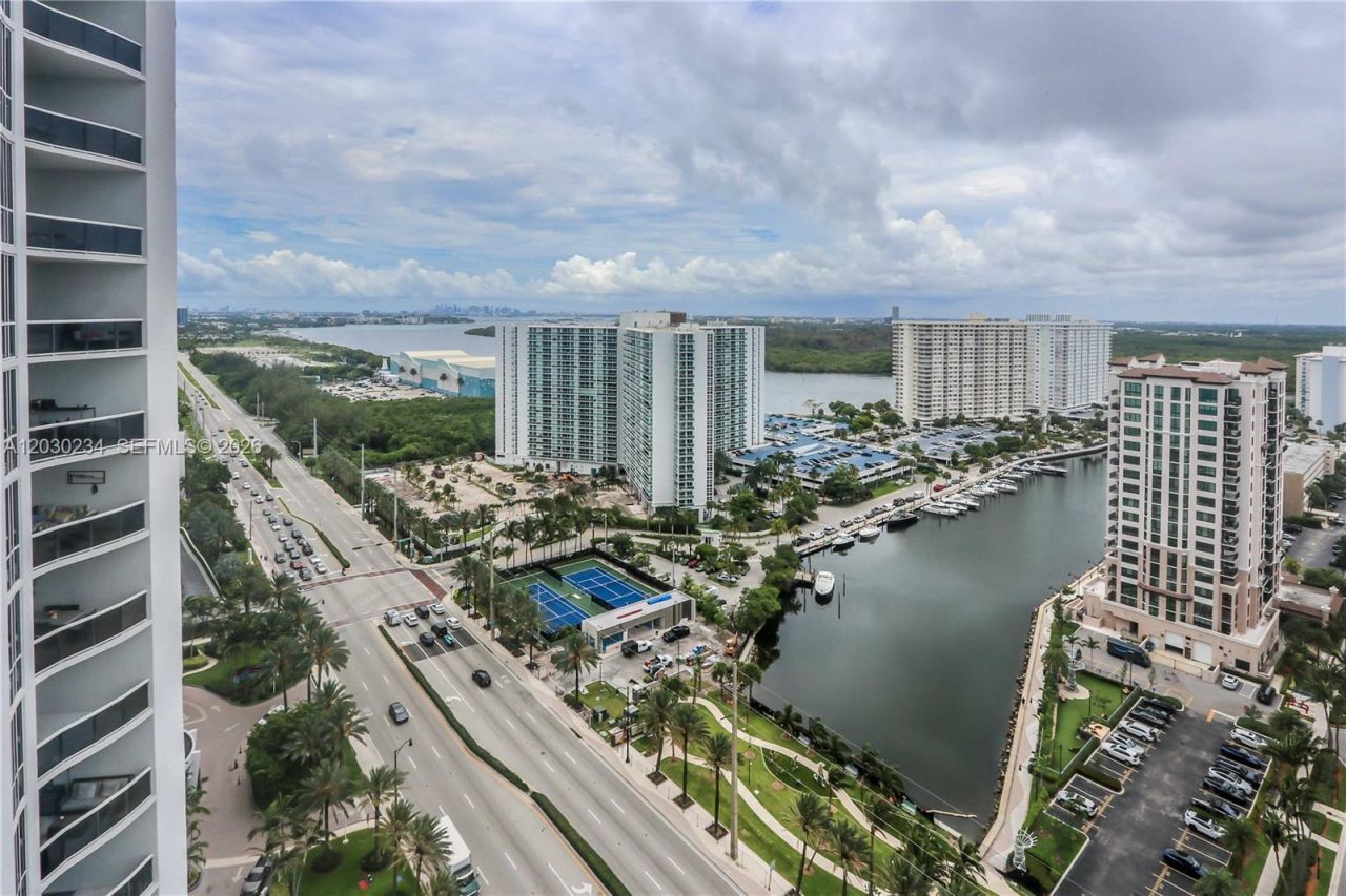 15901 Collins Ave , Unit 2004, Sunny Isles Beach, FL 33160 Photo