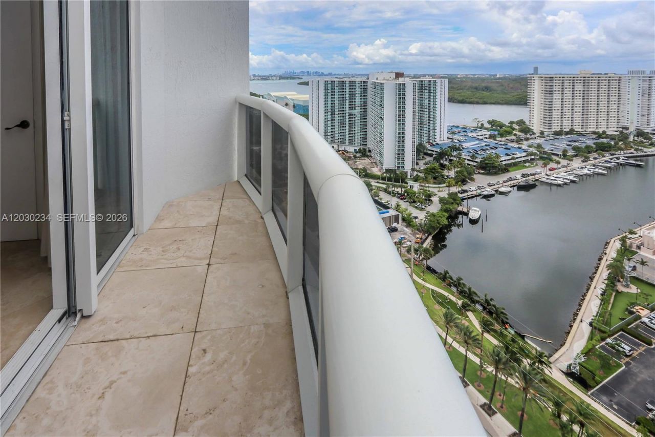 15901 Collins Ave , Unit 2004, Sunny Isles Beach, FL 33160 Photo