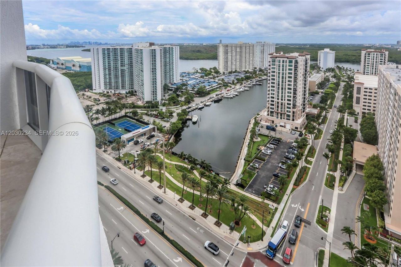 15901 Collins Ave , Unit 2004, Sunny Isles Beach, FL 33160 Photo