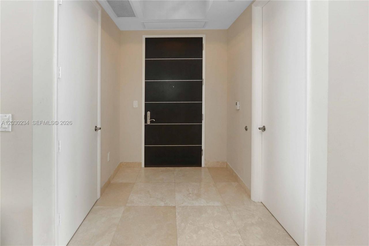 15901 Collins Ave , Unit 2004, Sunny Isles Beach, FL 33160 Photo