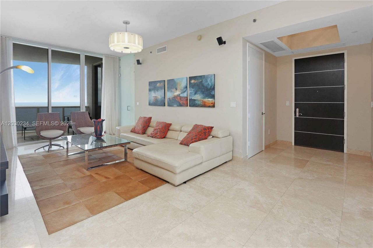 15901 Collins Ave , Unit 2004, Sunny Isles Beach, FL 33160 Photo