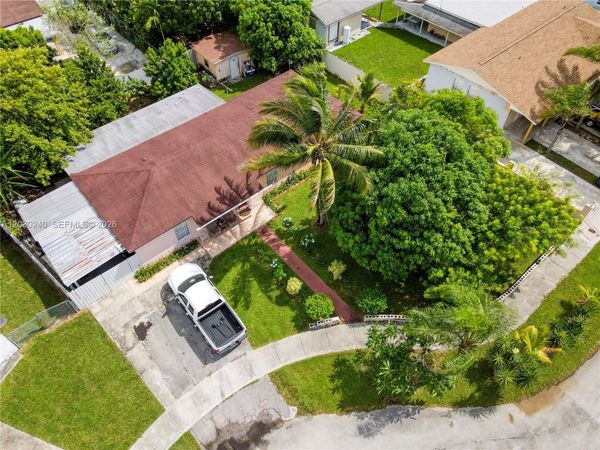 15825 SW 305th Ter , Homestead, FL 33033