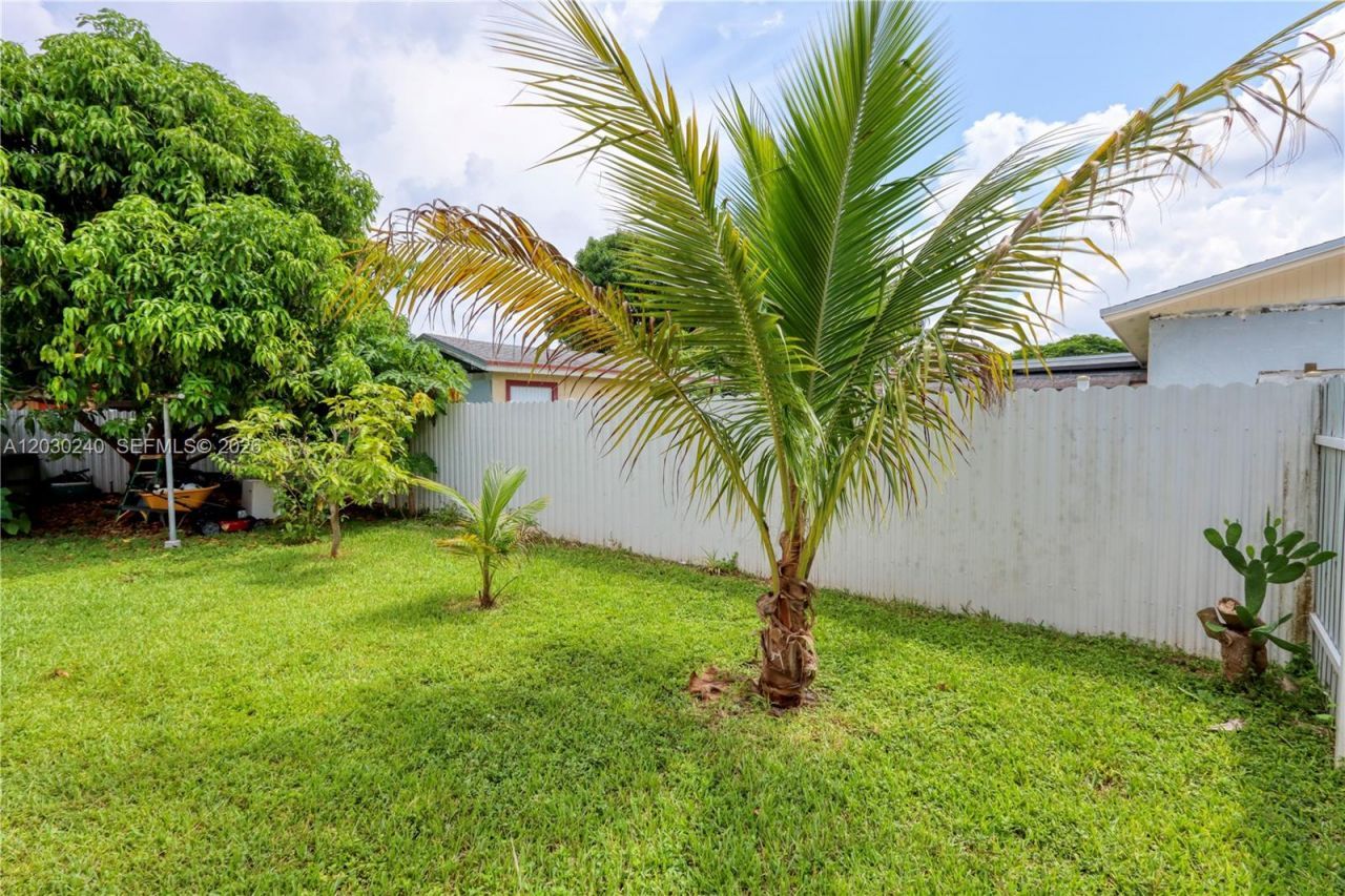 15825 SW 305th Ter , Homestead, FL 33033 Photo