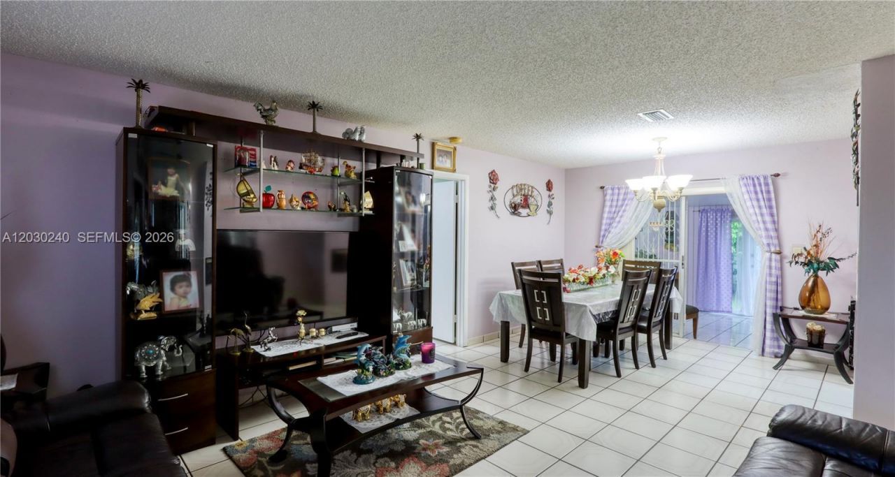 15825 SW 305th Ter , Homestead, FL 33033 Photo