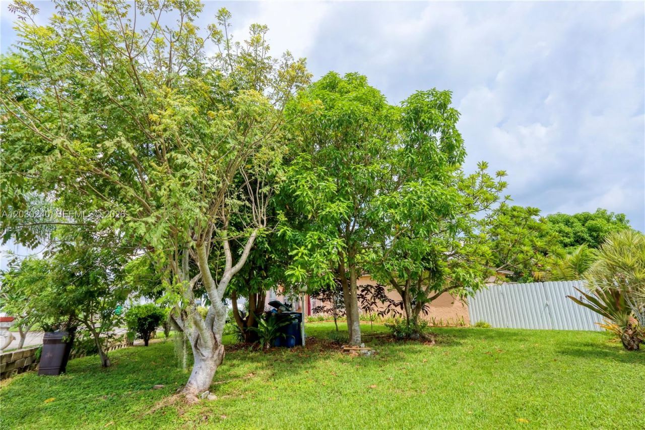 15825 SW 305th Ter , Homestead, FL 33033 Photo
