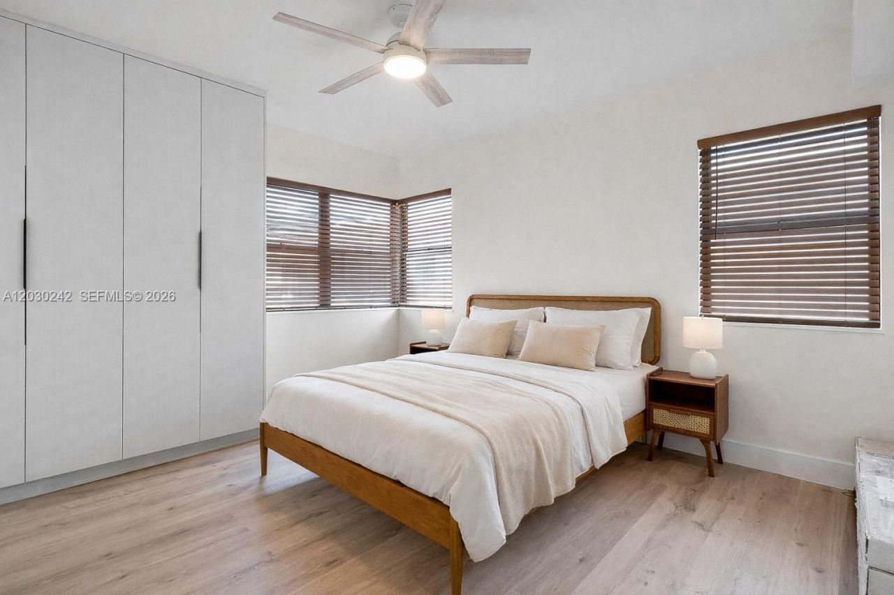 1275 Marseille Dr , Unit 42, Miami Beach, FL 33141 Photo