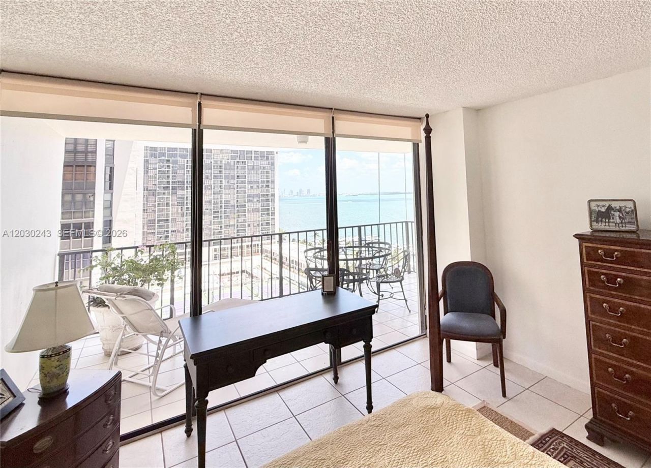 1925 Brickell Ave , Unit 1403, Miami, FL 33129 Photo