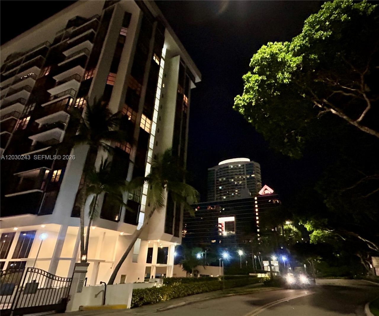 1925 Brickell Ave , Unit 1403, Miami, FL 33129 Photo