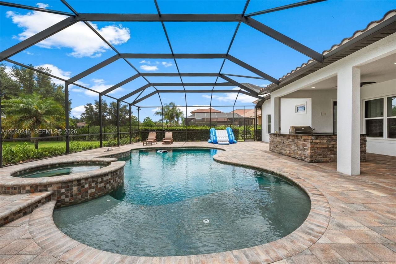 17425 Varona Pl , Lutz, FL 33548 Photo
