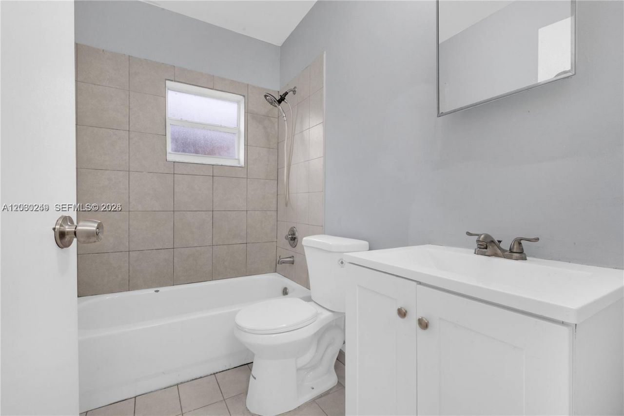 Please Call For Address, Unit B, Miami, FL 33142 Photo