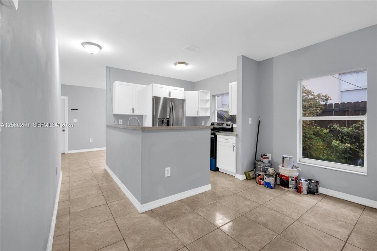 Please Call For Address, Unit B, Miami, FL 33142 Photo