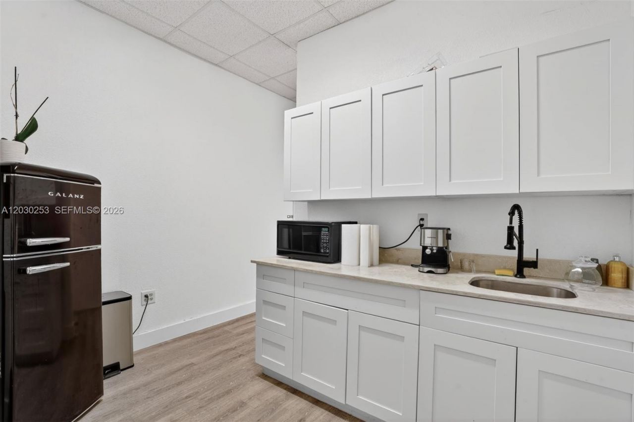 17690 NW 78th Ave , Hialeah, FL 33015 Photo