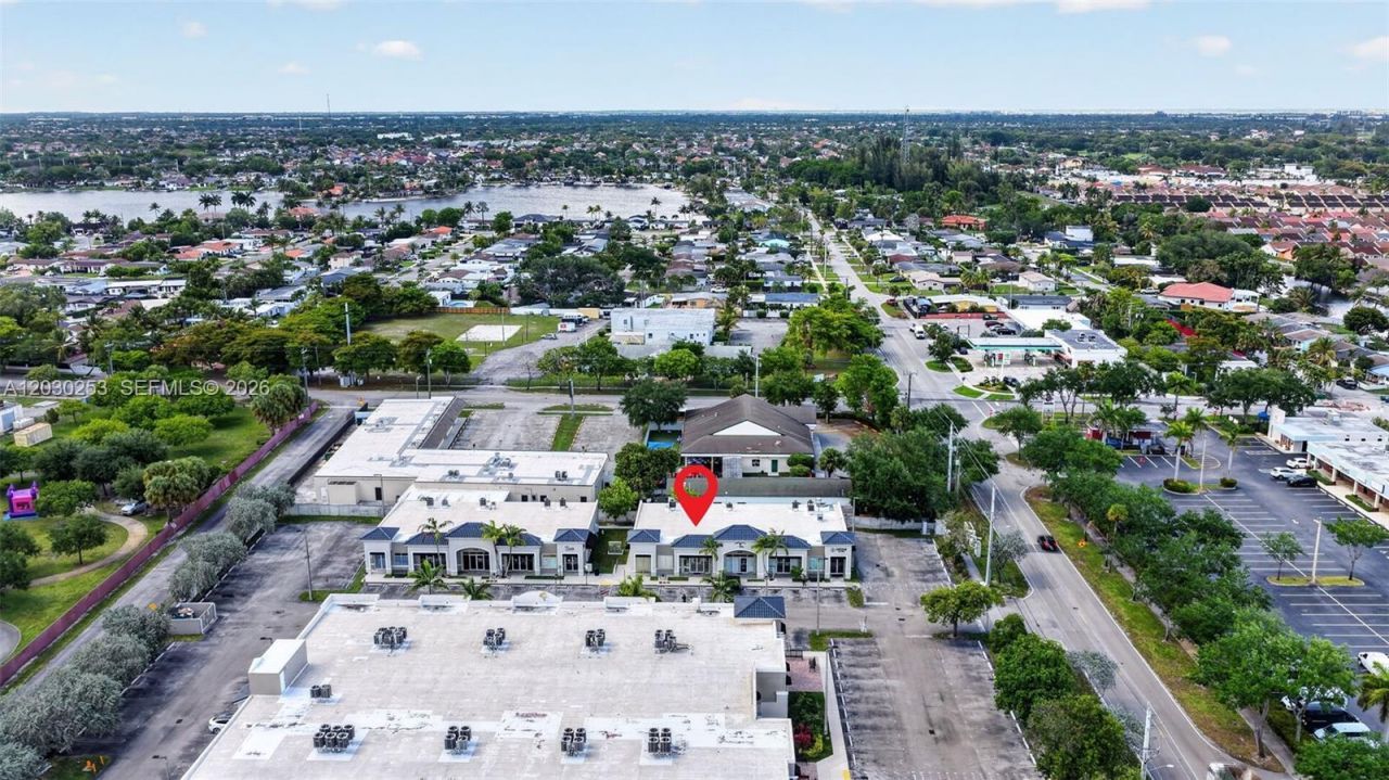 17690 NW 78th Ave , Hialeah, FL 33015 Photo