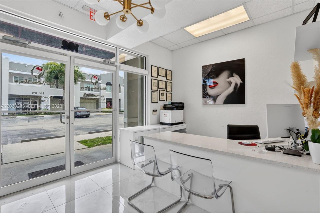 17690 NW 78th Ave , Hialeah, FL 33015 Photo