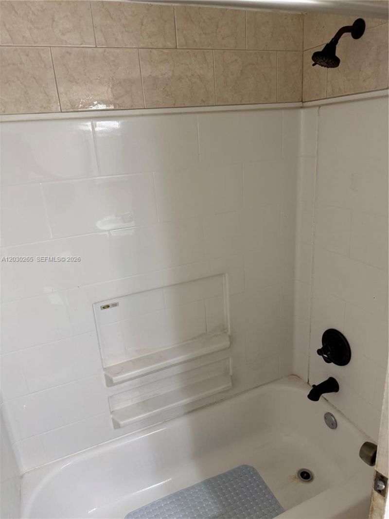 7105 W 13th Ave , Unit 403, Hialeah, FL 33014 Photo