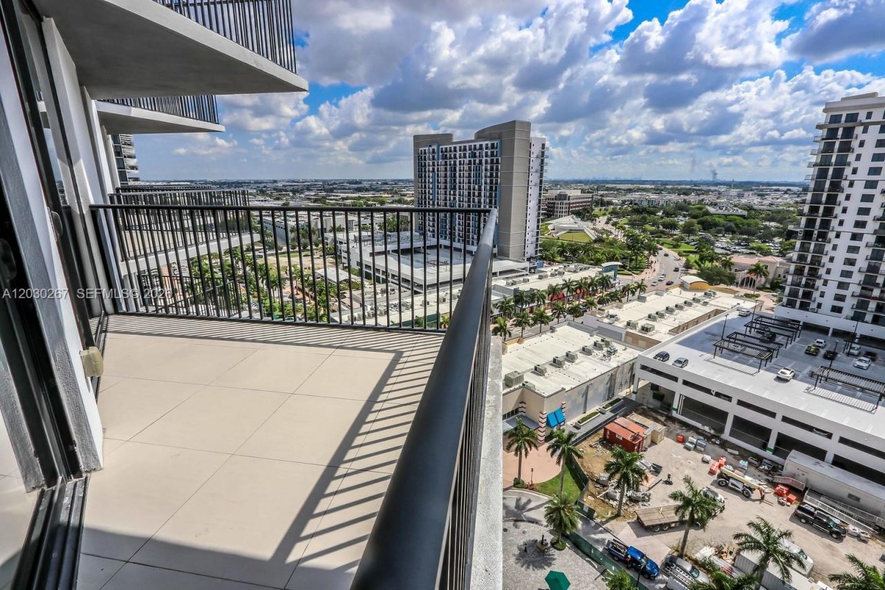 5252 NW 85th Ave , Unit 1509, Doral, FL 33166 Photo
