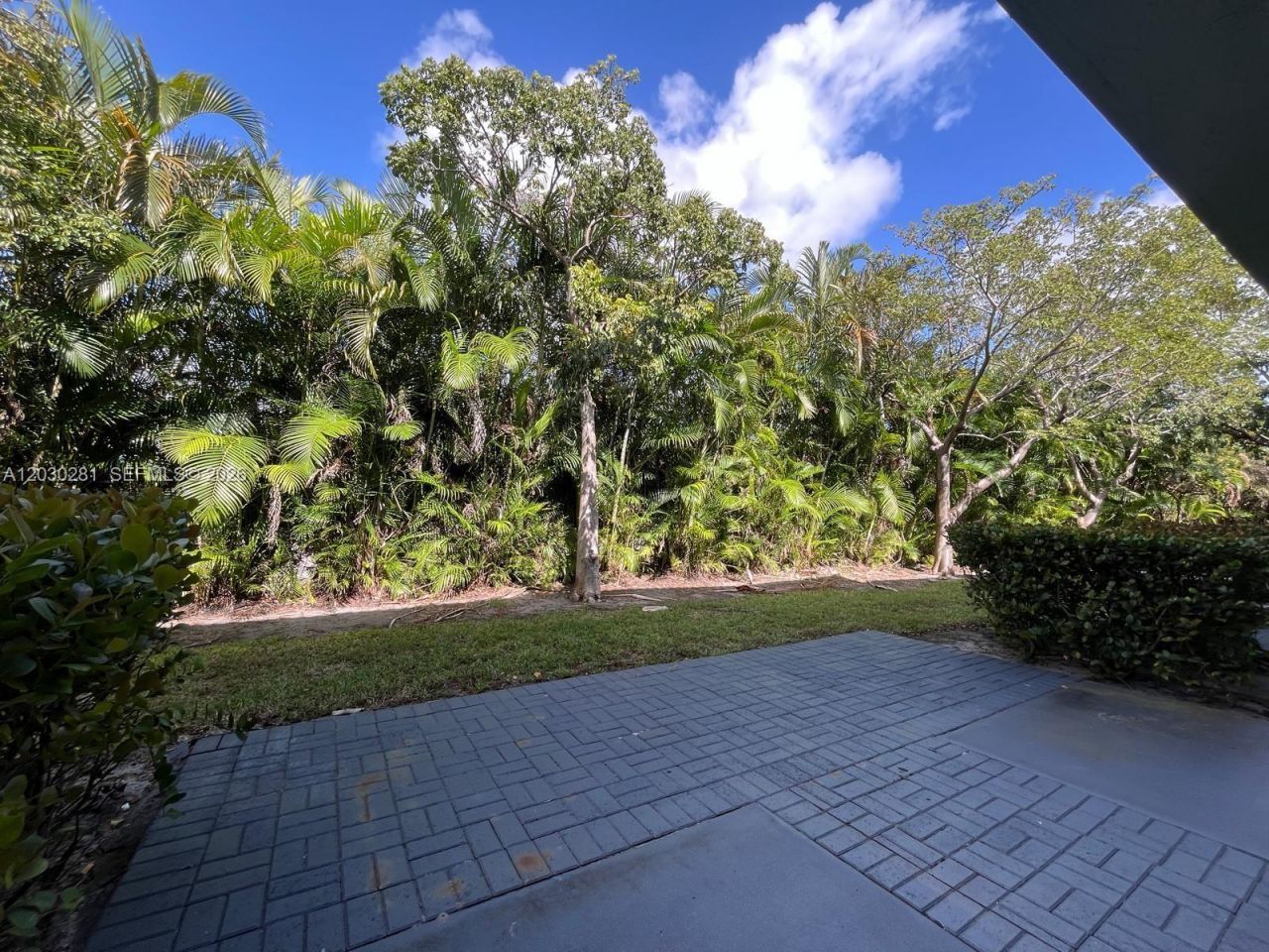1932 Alamanda Way, Unit 1932, Riviera Beach, FL 33404 Photo