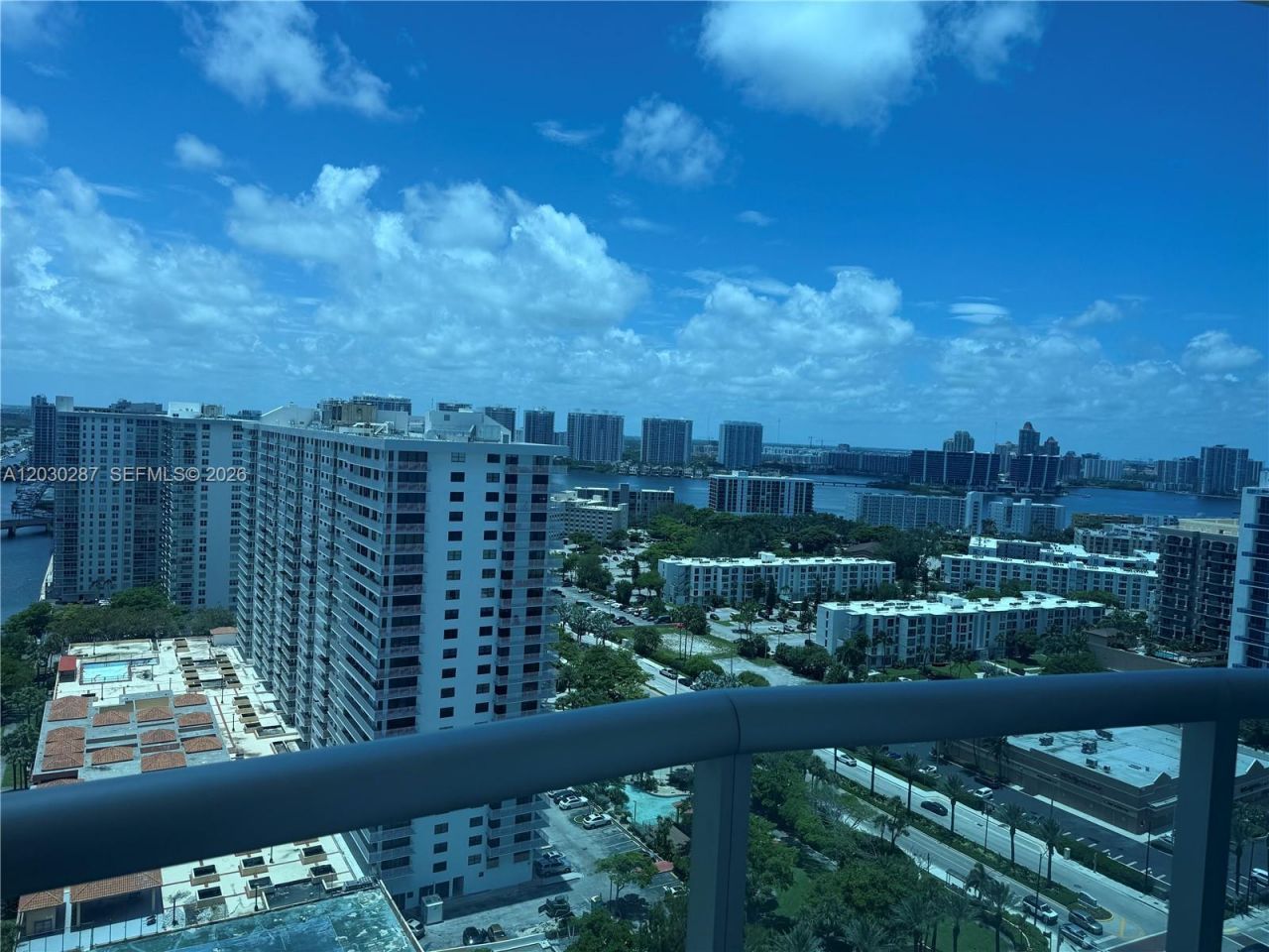 17315 Collins Ave, Unit 1406, Sunny Isles Beach, FL 33160 Photo