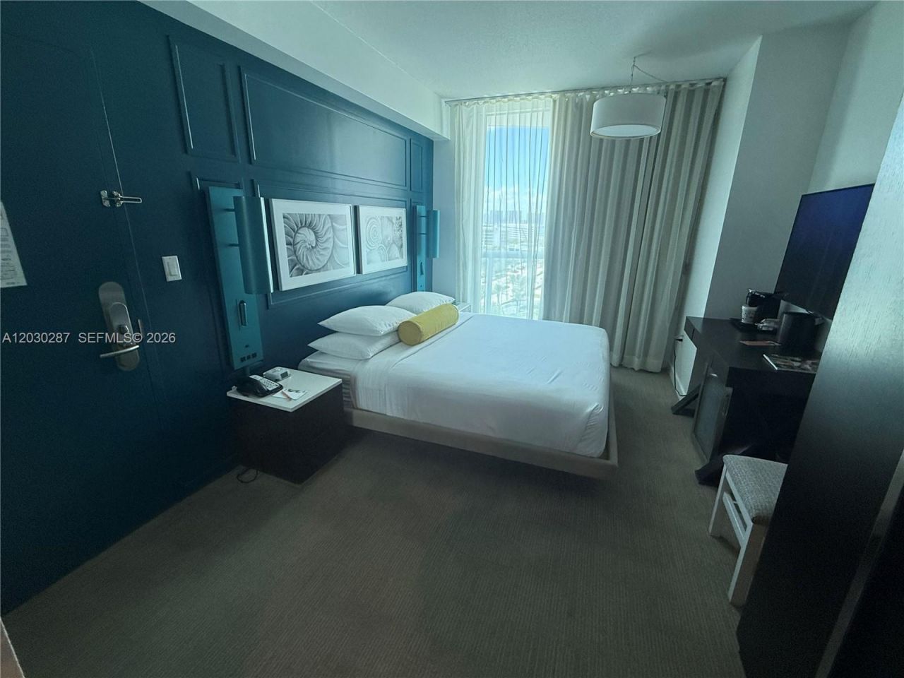 17315 Collins Ave, Unit 1406, Sunny Isles Beach, FL 33160 Photo