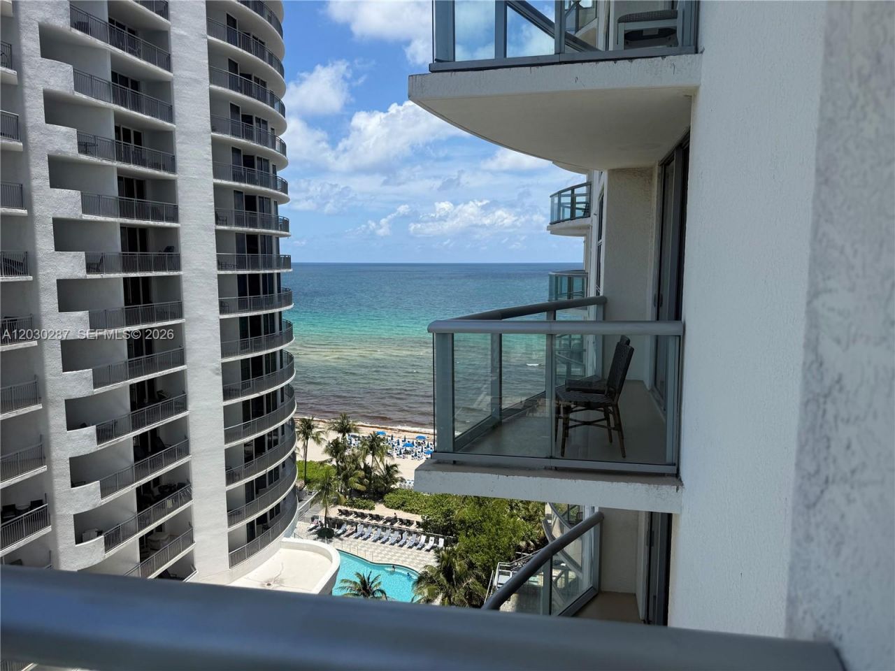 17315 Collins Ave, Unit 1406, Sunny Isles Beach, FL 33160 Photo