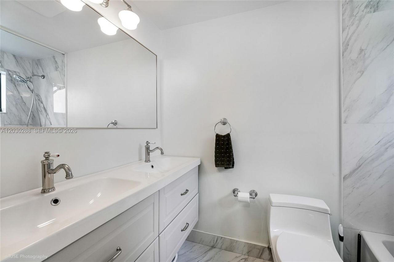 1462 SW 17th St , Miami, FL 33145 Photo