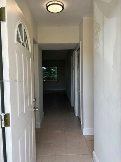 2815 NE 201st Ter , Unit L220, Aventura, FL 33180 Photo